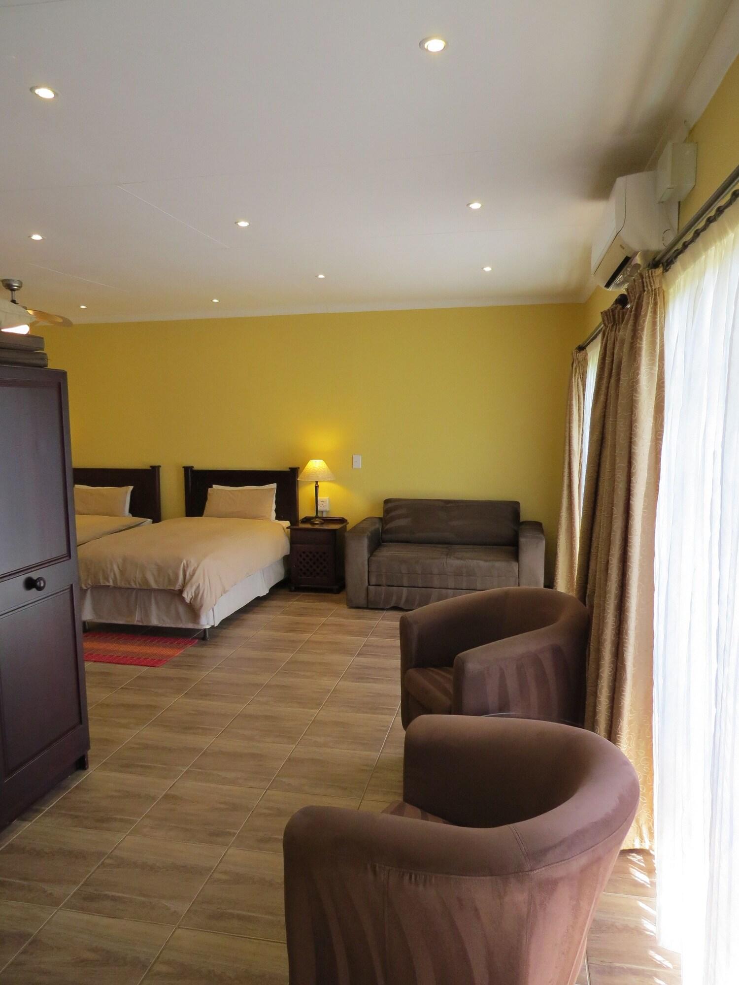 White House Guest house 4*